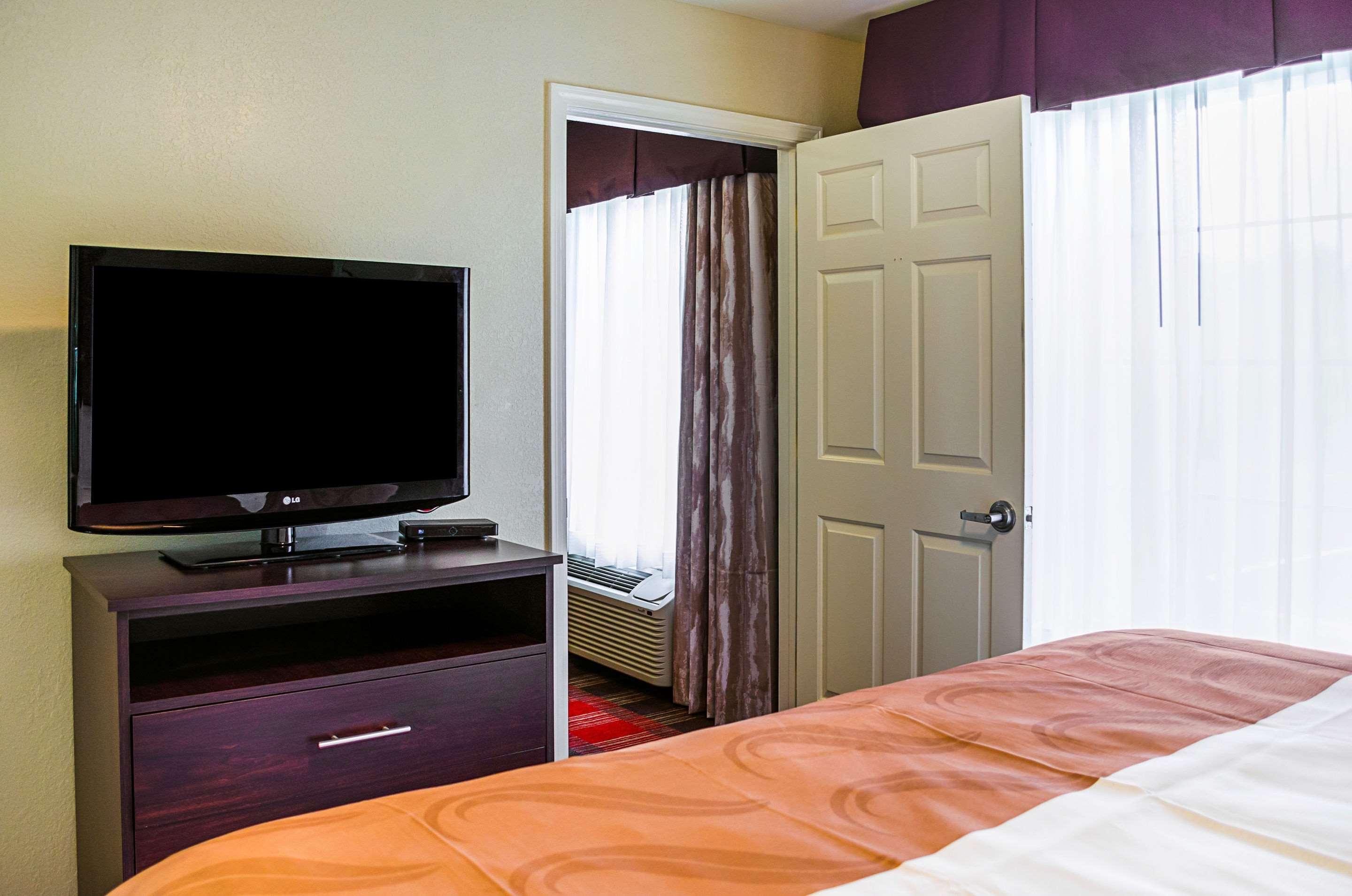Quality Inn Vicksburg Exterior photo